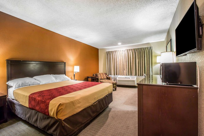 Imagen de la habitación del Hotel Baymont By Wyndham Ontario. Foto 6