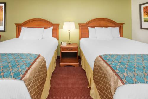 Imagen de la habitación del Hotel Baymont By Wyndham Orangeburg North. Foto 9