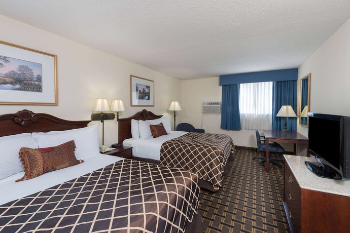 Imagen de la habitación del Hotel Baymont By Wyndham Osage Beach. Foto 4