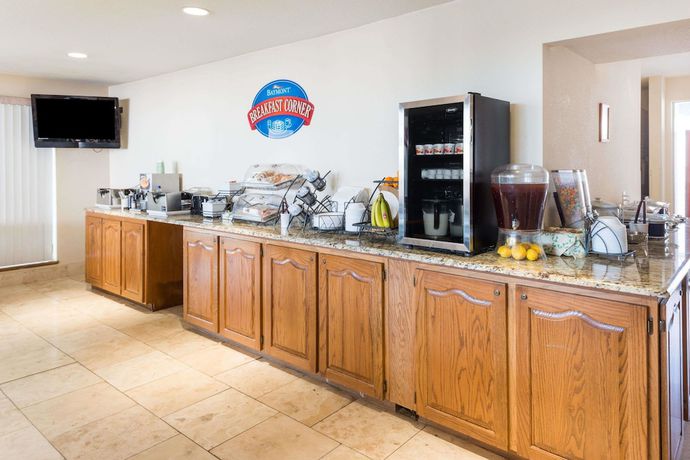 Imagen del bar/restaurante del Hotel Baymont By Wyndham Osage Beach. Foto 3