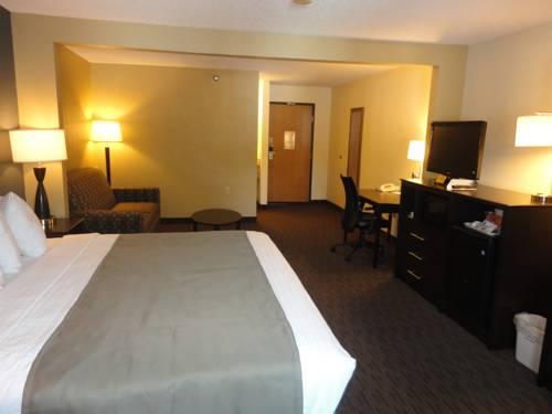 Imagen de la habitación del Hotel Baymont By Wyndham Owatonna. Foto 16