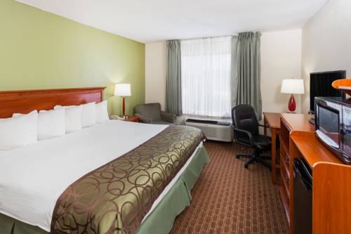 Imagen de la habitación del Hotel Baymont By Wyndham Peoria. Foto 6