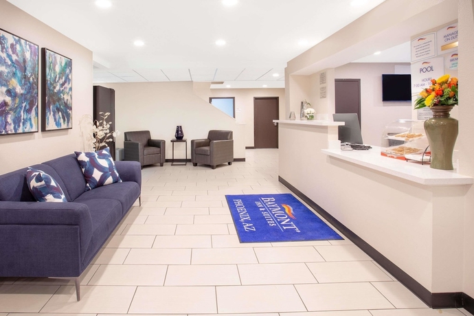 Imagen de los interiores del Hotel Baymont By Wyndham Phoenix I-10 Near 51st Ave. Foto 18