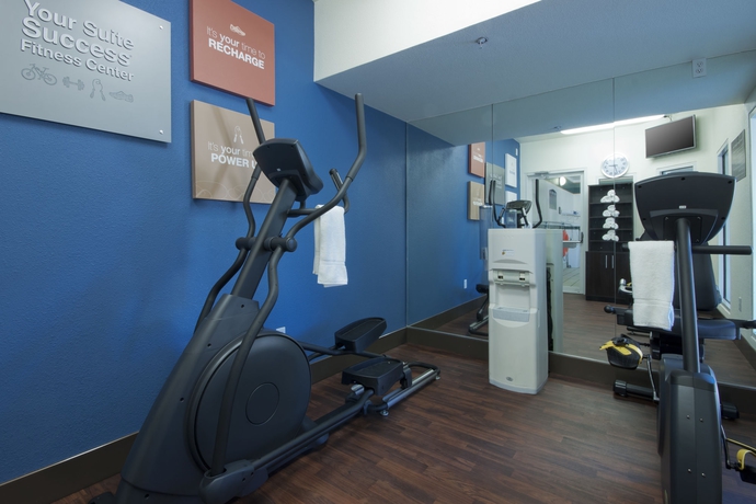 Imagen de los interiores del Hotel Baymont By Wyndham Phoenix North. Foto 12