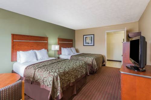 Imagen de la habitación del Hotel Baymont By Wyndham Pigeon Forge Near Island Drive. Foto 15