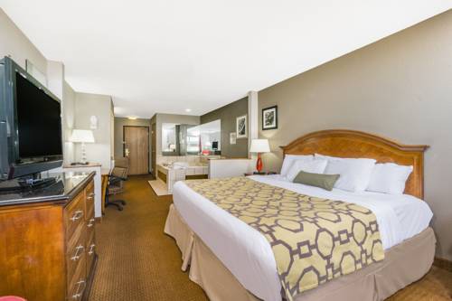 Imagen de la habitación del Hotel Baymont By Wyndham Piqua. Foto 10