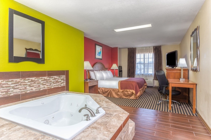 Imagen de la habitación del Hotel Baymont By Wyndham Port Arthur/groves Area. Foto 6