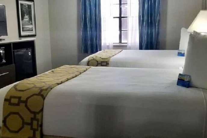 Imagen de la habitación del Hotel Baymont By Wyndham Port Arthur/groves Area. Foto 8