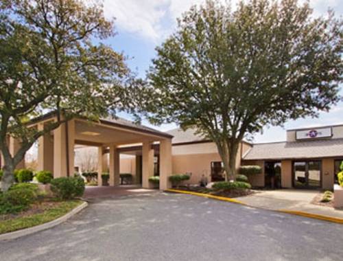 Imagen de la habitación del Hotel Baymont By Wyndham Prince George At Fort Lee. Foto 2