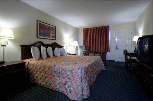 Imagen de la habitación del Hotel Baymont By Wyndham Punta Gorda/port Charlotte. Foto 2