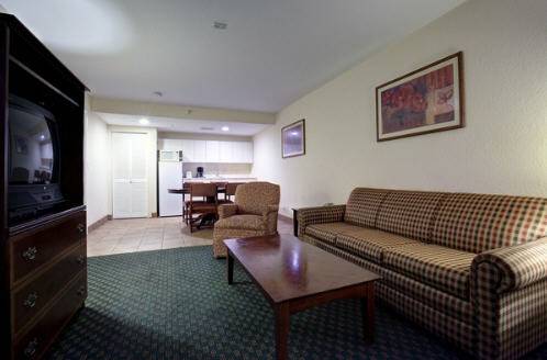 Imagen de la habitación del Hotel Baymont By Wyndham Punta Gorda/port Charlotte. Foto 6