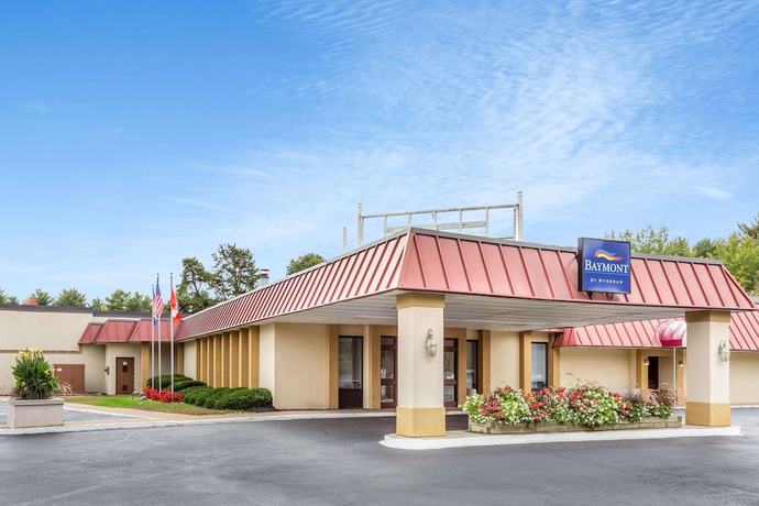 Imagen general del Hotel Baymont By Wyndham Queensbury / Lake George. Foto 1