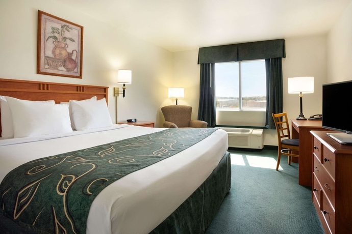 Imagen de la habitación del Hotel Baymont By Wyndham Rawlins. Foto 14