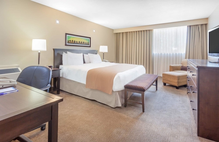 Imagen de la habitación del Hotel Baymont By Wyndham Red Deer. Foto 7