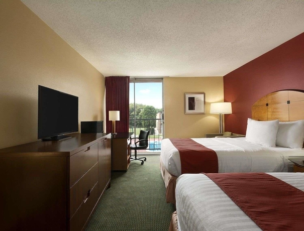 Imagen de la habitación del Hotel Baymont By Wyndham Salem Roanoke Area. Foto 11