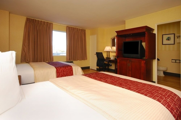 Imagen de la habitación del Hotel Baymont By Wyndham San Diego Downtown. Foto 4