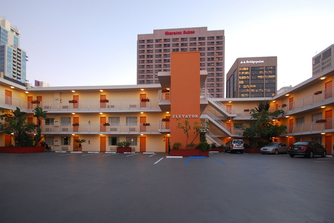 Imagen general del Hotel Baymont By Wyndham San Diego Downtown. Foto 1