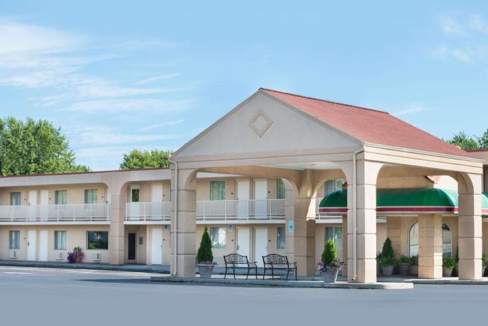 Imagen general del Hotel Baymont By Wyndham Sandusky. Foto 1