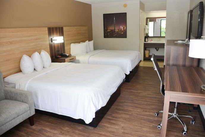 Imagen de la habitación del Hotel Baymont By Wyndham Santee. Foto 12