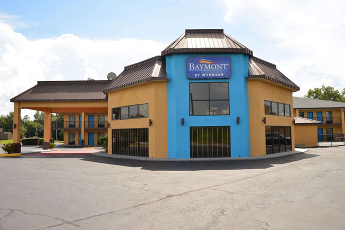Imagen general del Hotel Baymont By Wyndham Santee. Foto 4