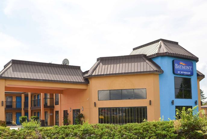 Imagen general del Hotel Baymont By Wyndham Santee. Foto 5