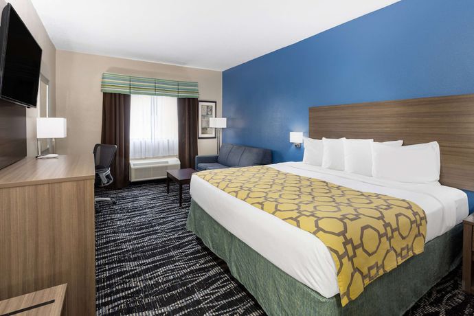 Imagen de la habitación del Hotel Baymont By Wyndham Saraland. Foto 2