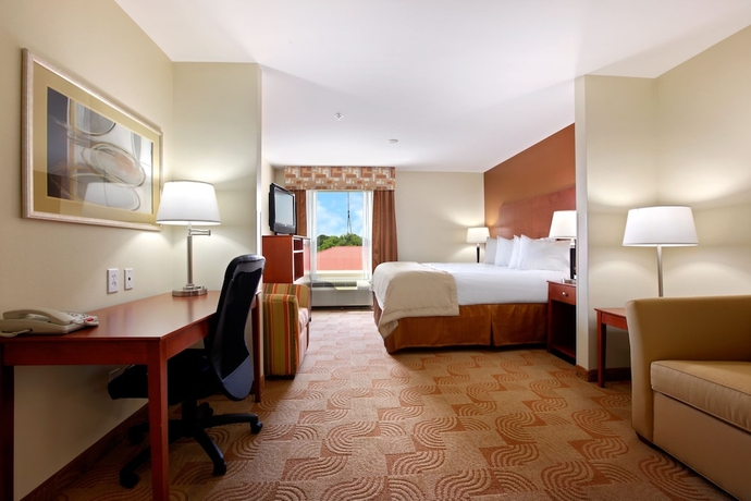 Imagen de la habitación del Hotel Baymont By Wyndham Savannah South. Foto 4