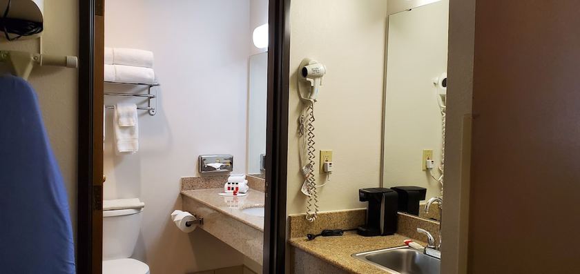 Imagen de la habitación del Hotel Baymont By Wyndham Seattle/kirkland Wa. Foto 7