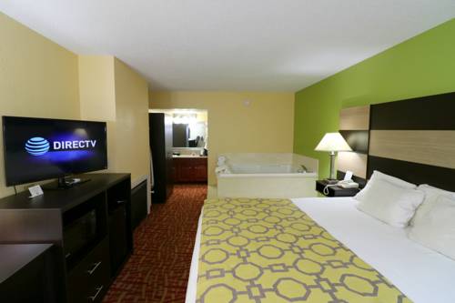 Imagen de la habitación del Hotel Baymont By Wyndham Sevierville Pigeon Forge. Foto 7