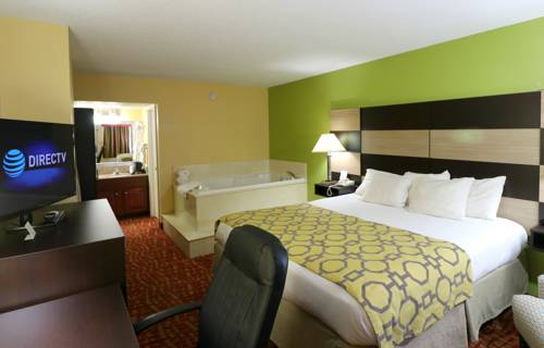 Imagen de la habitación del Hotel Baymont By Wyndham Sevierville Pigeon Forge. Foto 8