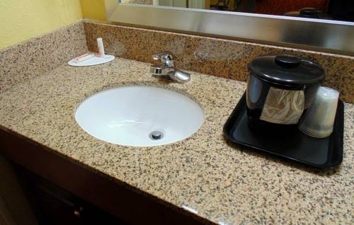 Imagen de la habitación del Hotel Baymont By Wyndham Sevierville Pigeon Forge. Foto 10