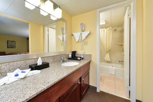 Imagen de la habitación del Hotel Baymont By Wyndham Sevierville Pigeon Forge. Foto 11