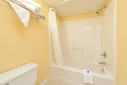 Imagen de la habitación del Hotel Baymont By Wyndham Sevierville Pigeon Forge. Foto 13