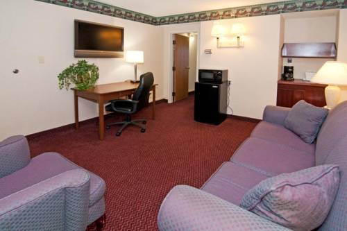 Imagen de la habitación del Hotel Baymont By Wyndham Shakopee. Foto 6