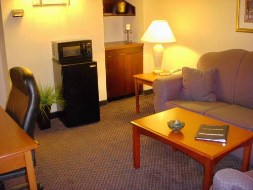 Imagen de la habitación del Hotel Baymont By Wyndham Shakopee. Foto 7
