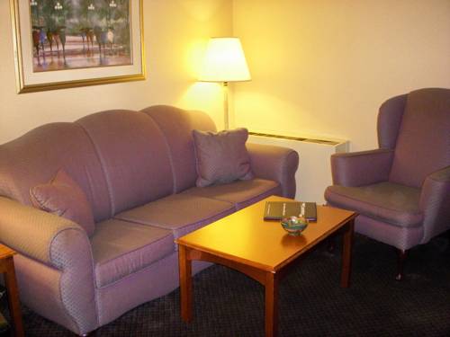 Imagen de la habitación del Hotel Baymont By Wyndham Shakopee. Foto 13