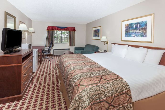 Imagen de la habitación del Hotel Baymont By Wyndham Smyrna. Foto 5
