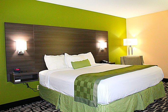 Imagen de la habitación del Hotel Baymont By Wyndham Springfield. Foto 2