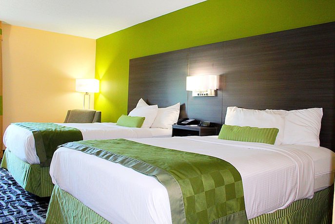 Imagen de la habitación del Hotel Baymont By Wyndham Springfield. Foto 8