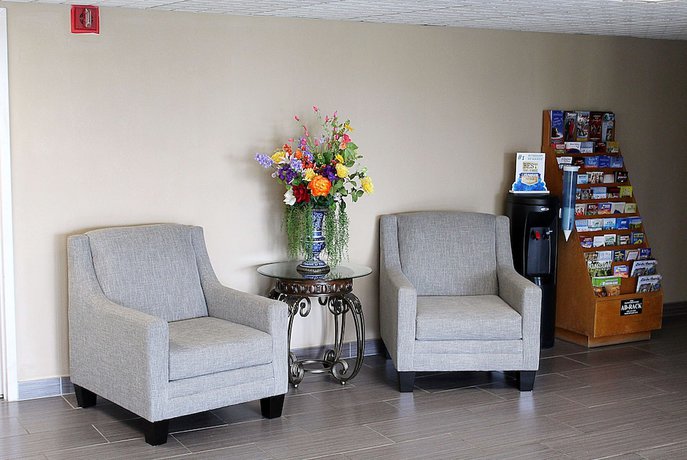 Imagen de los interiores del Hotel Baymont By Wyndham Springfield. Foto 20