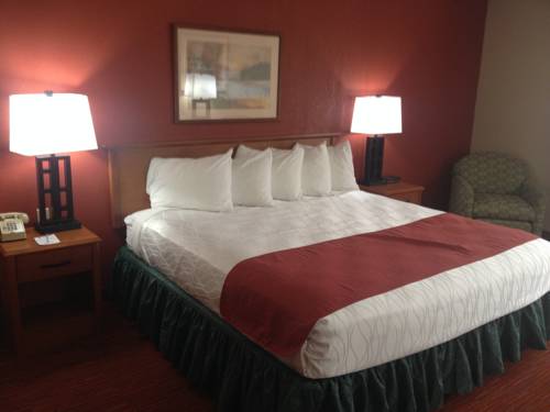 Imagen de la habitación del Hotel Baymont By Wyndham Springfield South Hwy 65. Foto 11