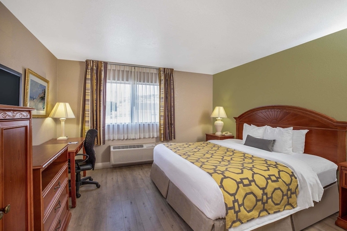 Imagen de la habitación del Hotel Baymont By Wyndham Tehachapi. Foto 3