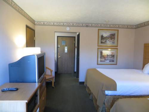 Imagen de la habitación del Hotel Baymont By Wyndham Traverse City. Foto 13