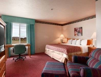 Imagen de la habitación del Hotel Baymont By Wyndham Tri-cities/kennewick Wa. Foto 6