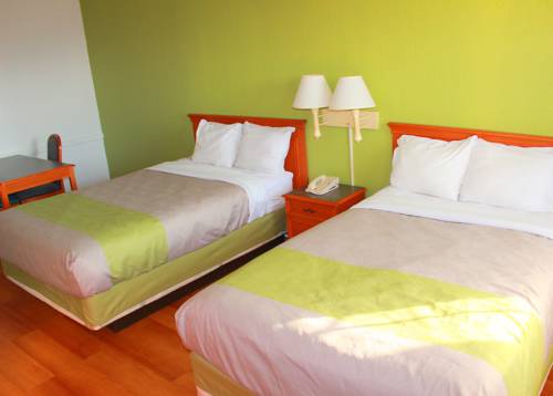 Imagen de la habitación del Hotel Baymont By Wyndham Tulsa Broken Arrow. Foto 2