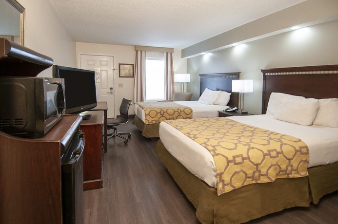 Imagen de la habitación del Hotel Baymont By Wyndham Tuscaloosa. Foto 2