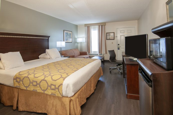 Imagen de la habitación del Hotel Baymont By Wyndham Tuscaloosa. Foto 17