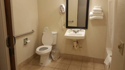 Imagen de la habitación del Hotel Baymont By Wyndham Tuscola. Foto 4