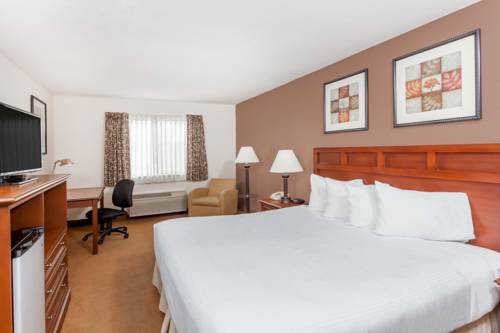 Imagen de la habitación del Hotel Baymont By Wyndham Tuscola. Foto 11