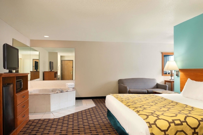 Imagen de la habitación del Hotel Baymont By Wyndham Warrenton, Warrenton. Foto 11